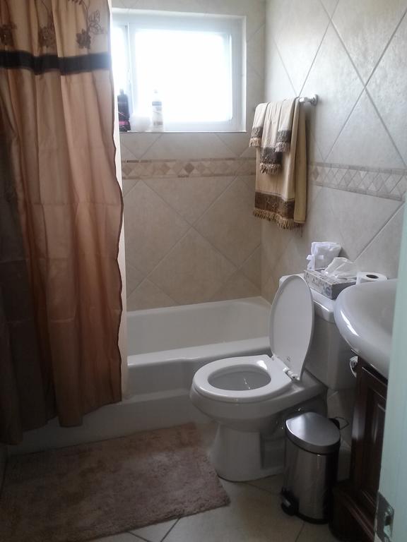Beach Vacation Get-Away Apartment St. Pete Beach Room photo
